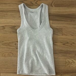 Abercrombie gray tank top